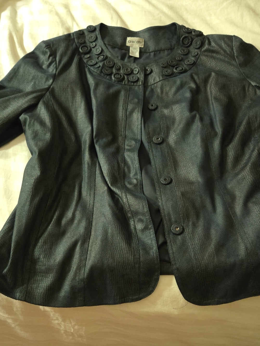 Chico's Black Textured Round-Neck Button Jacket
